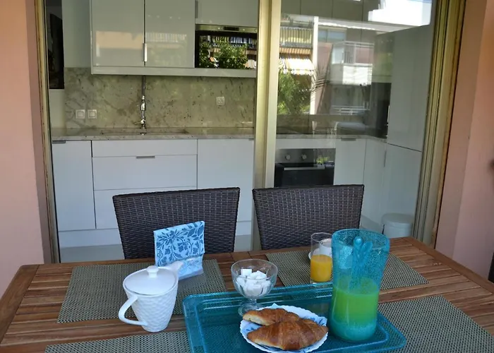 Lägenhet Beau Vu Juan Les Pins Antibes